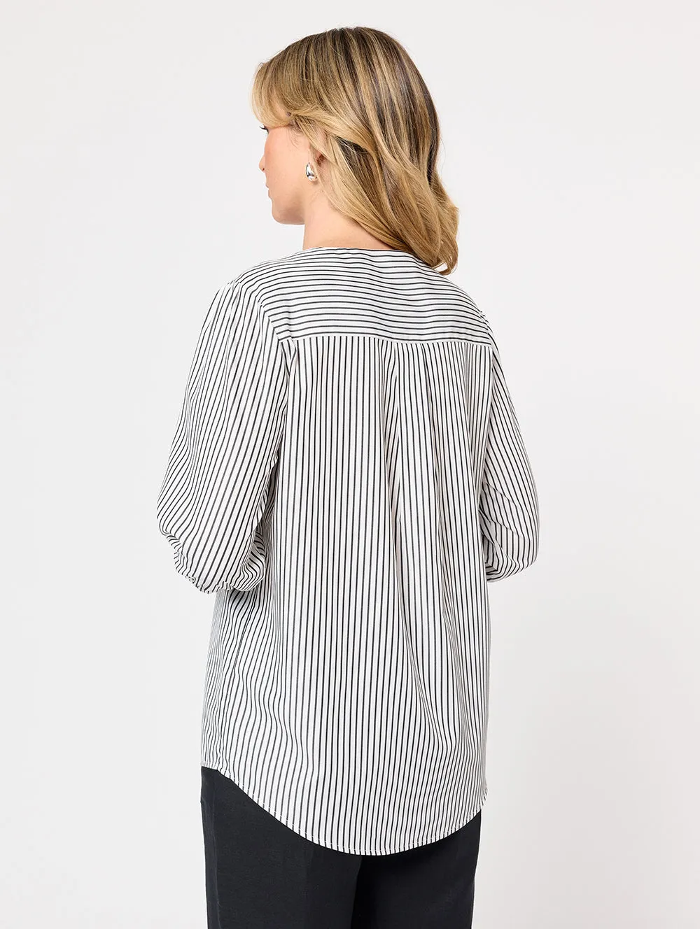 Lura 3/4 Sleeve Shirt