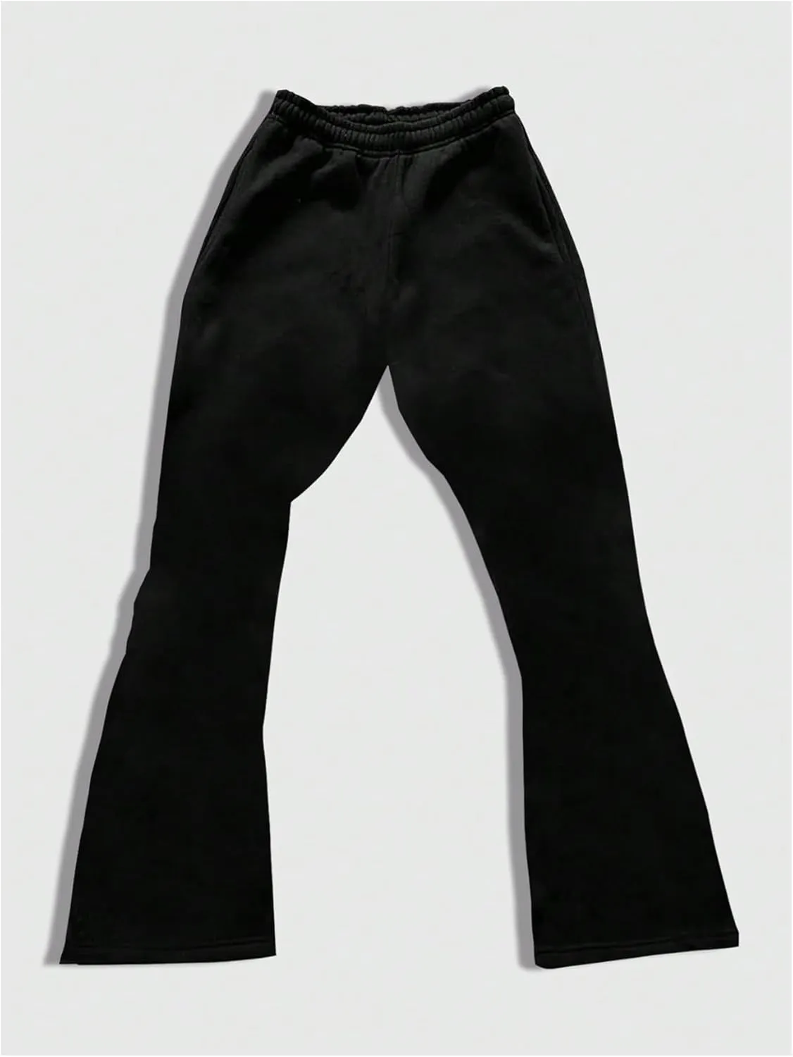WDIRARA Men's Y2k Graphic Letter Print Stacked Sweatpants Drawstring Bell Bottom Flare Pants with Pockets